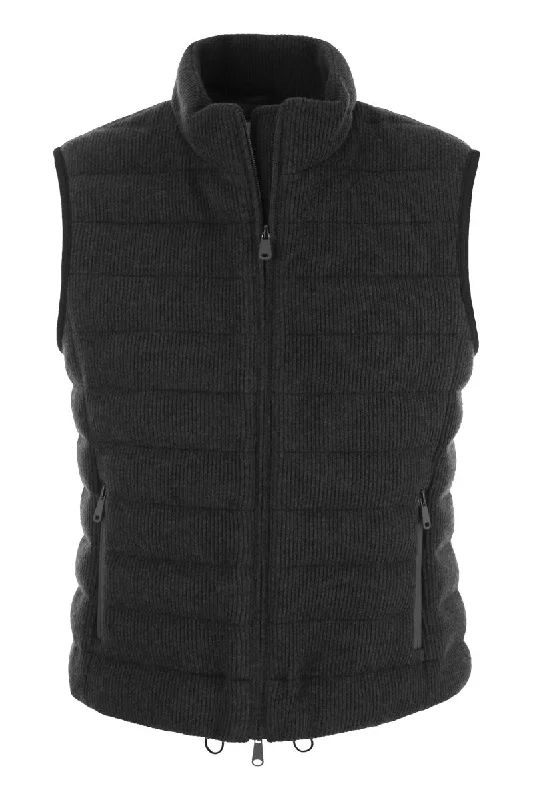 English rib cashmere knit sleeveless down jacket with monile