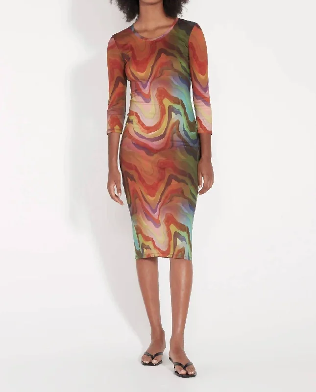 Exclusive Savings Jerry Dress In Multi Waves