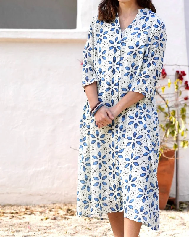 Unbeatable Prices Heather Dress In Blue Multi