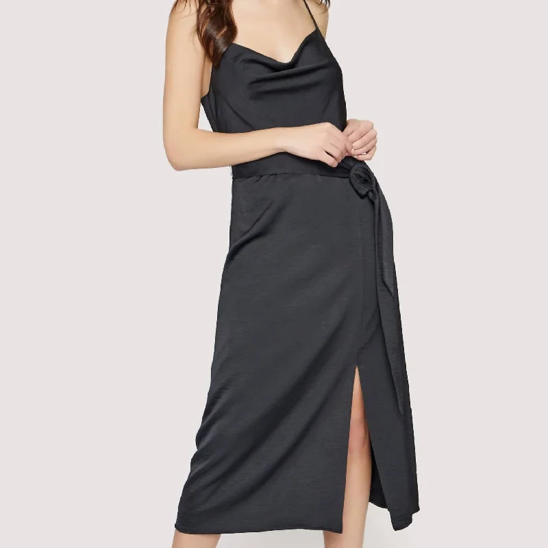 Weekend Deal Chase The Night Cowl Midi Dress In Black