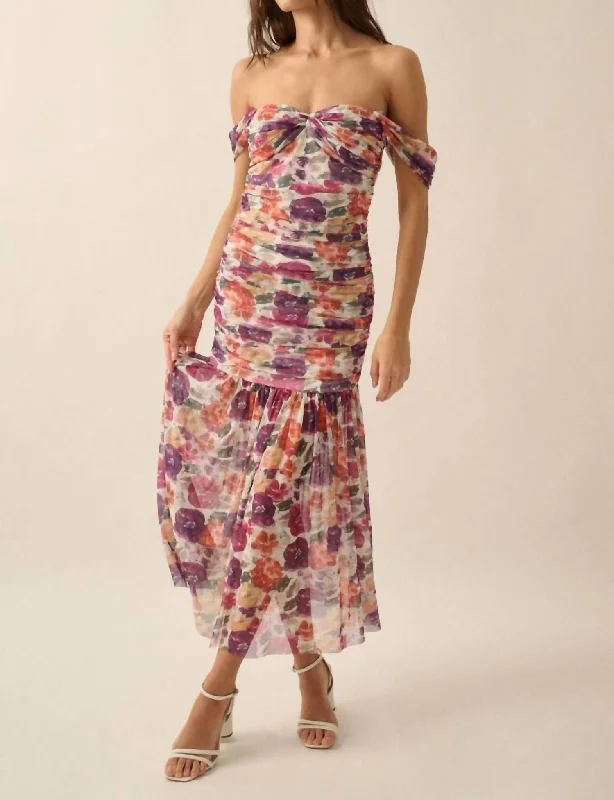 Weekend Flash Sale Falling For You Midi Dress In Cream/multi