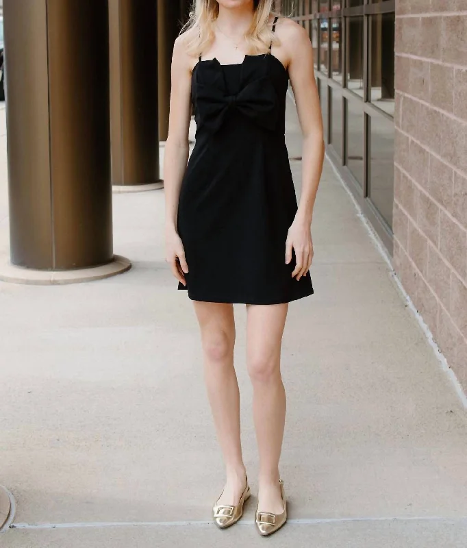 Hurry In Bow Dress In Black